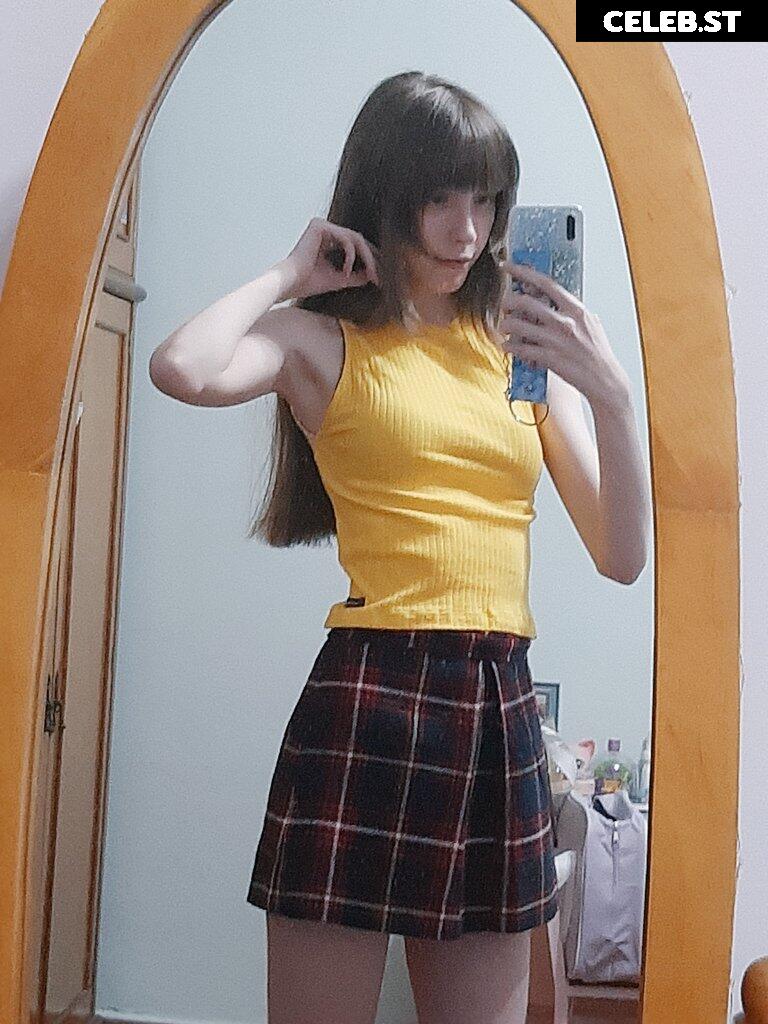 Kiki Glitter Cosplay Image 4252609