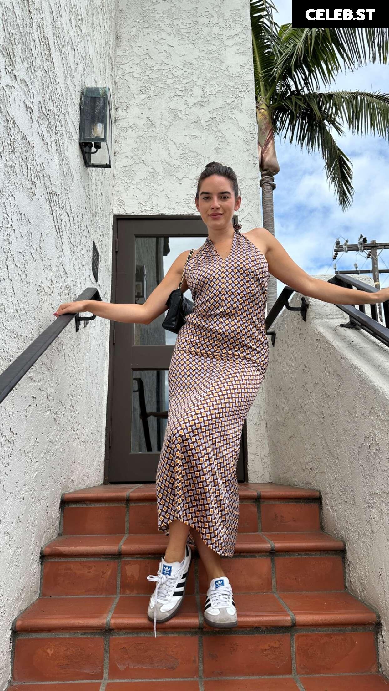 Natalie Noel Image 4250446