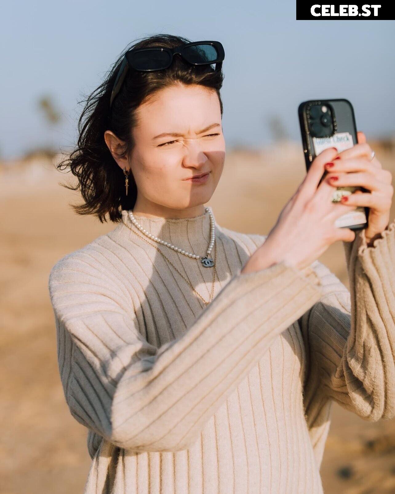 caitlinerinoneill Image 4259420