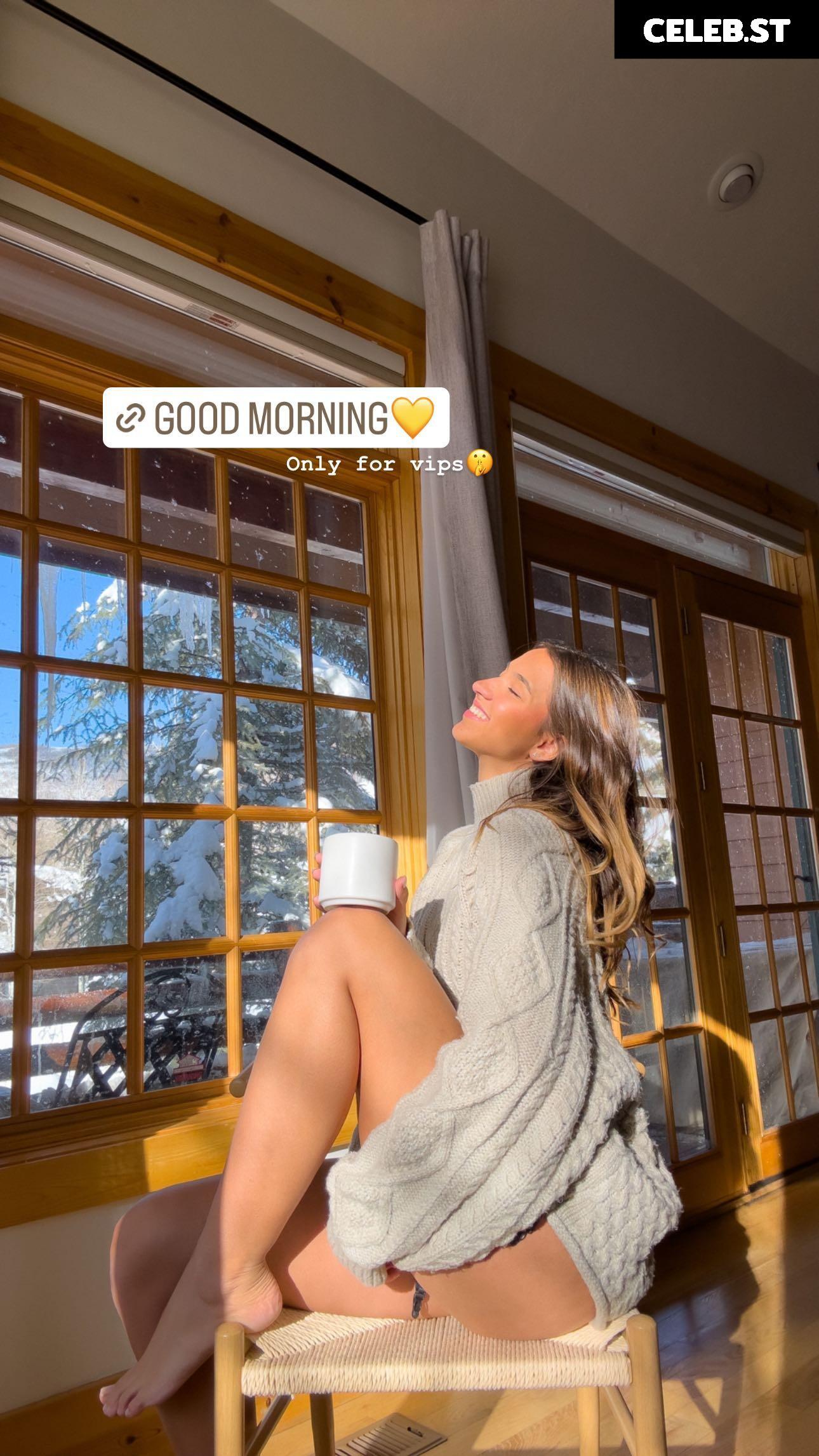 Mikaela Lafuente / Mika Lafuente Image 4247571