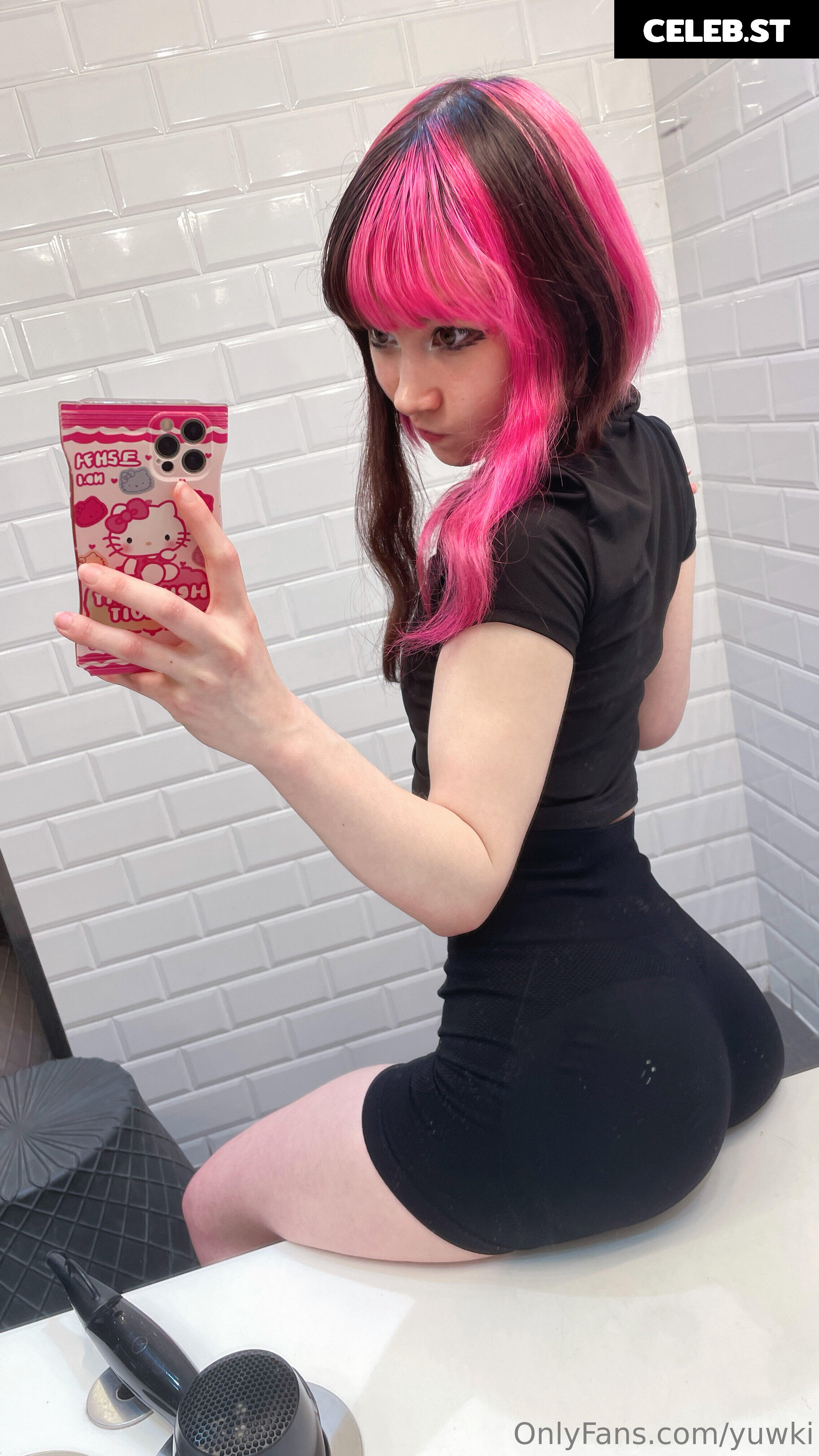 yyuki / kittensulk Image 4247646