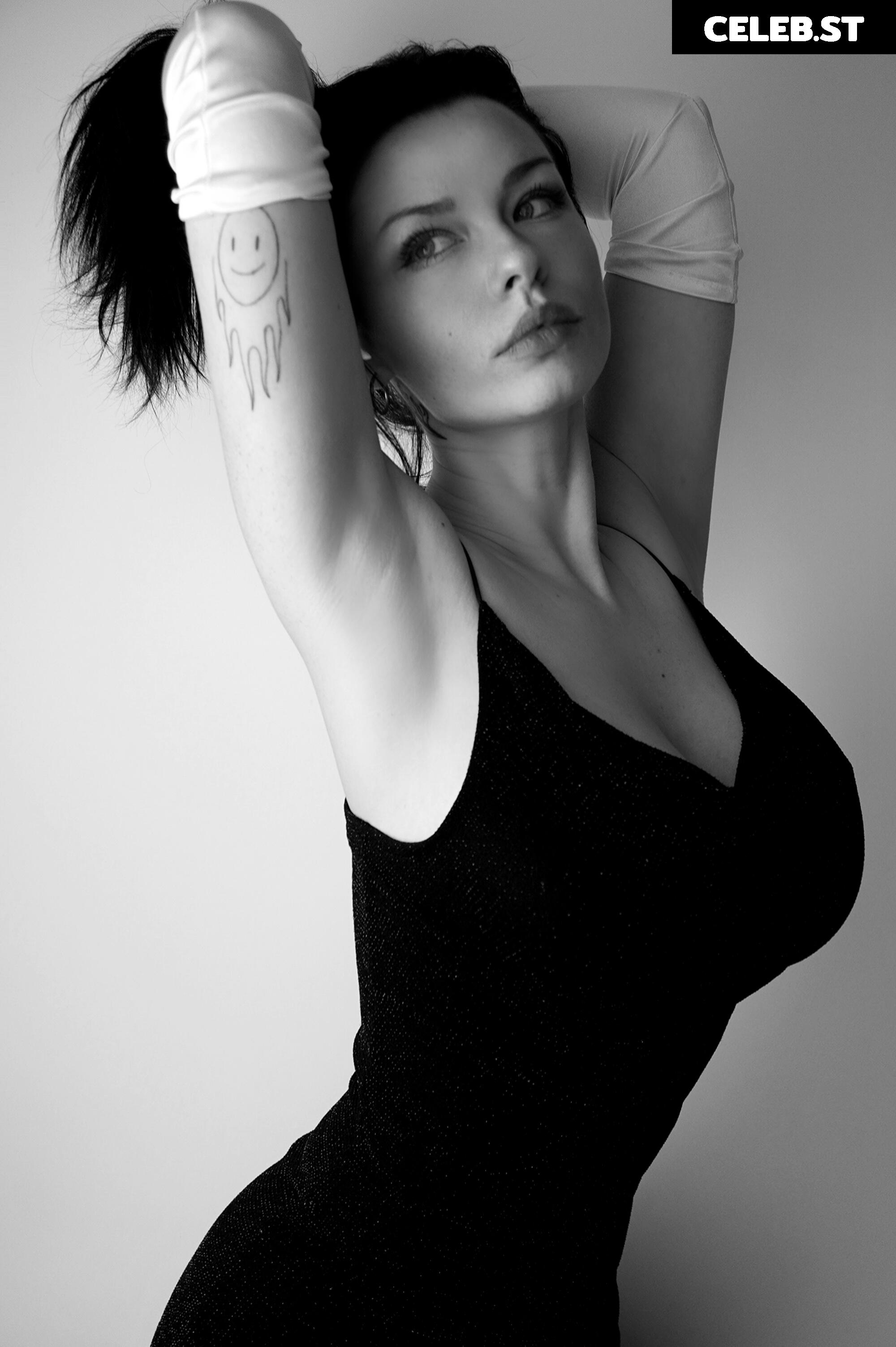 Innervus | Sun_in_a_fog | Anna Image 4242153