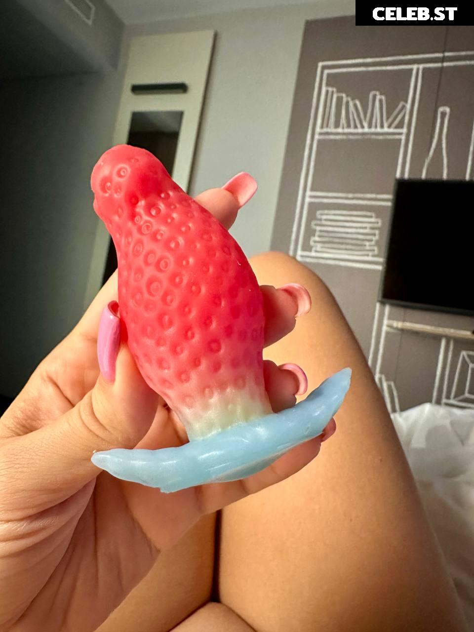 Mindiyarova11 Image 4242988