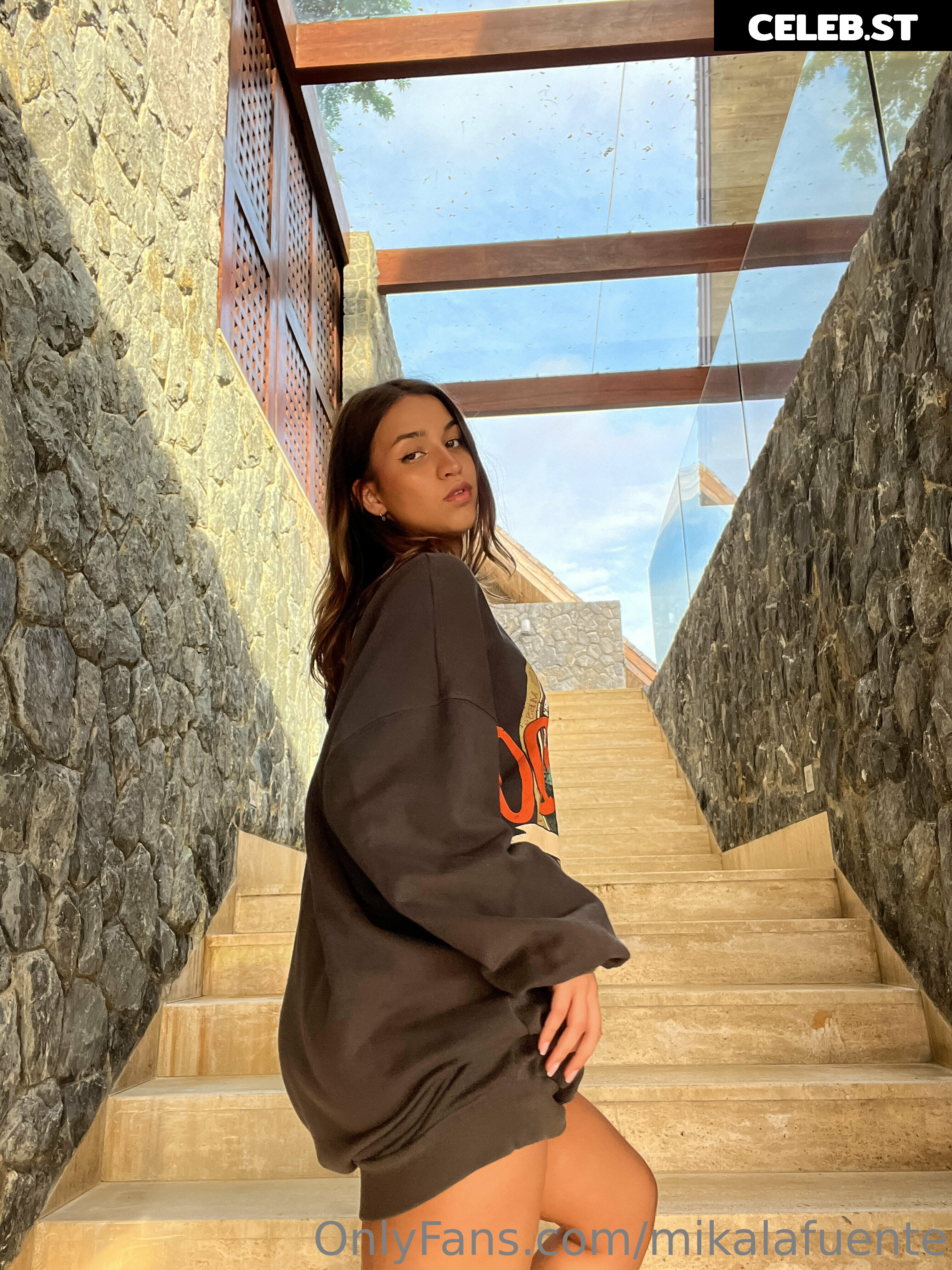 Mikaela Lafuente / Mika Lafuente Image 4240887