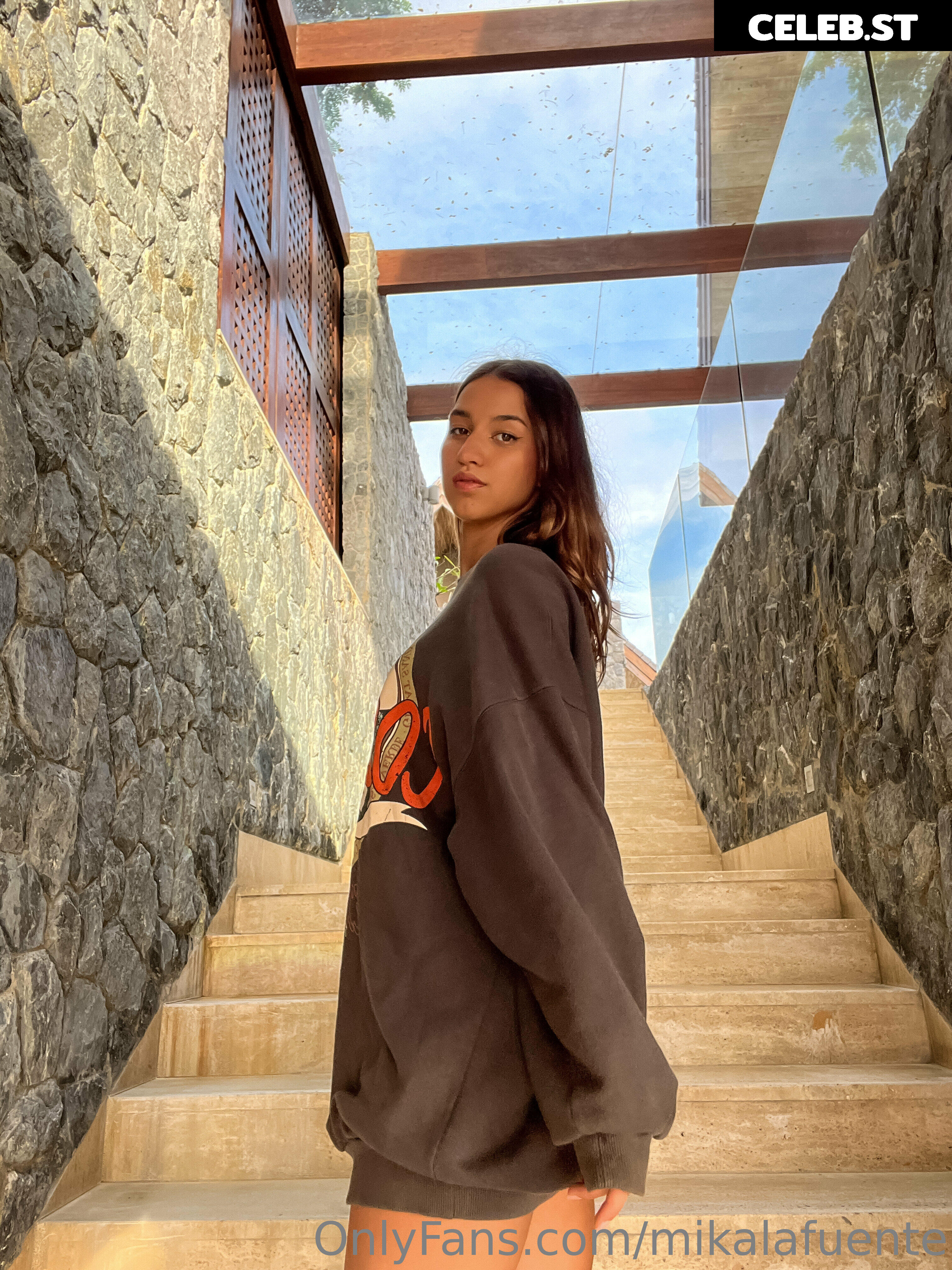 Mikaela Lafuente / Mika Lafuente Image 4240717