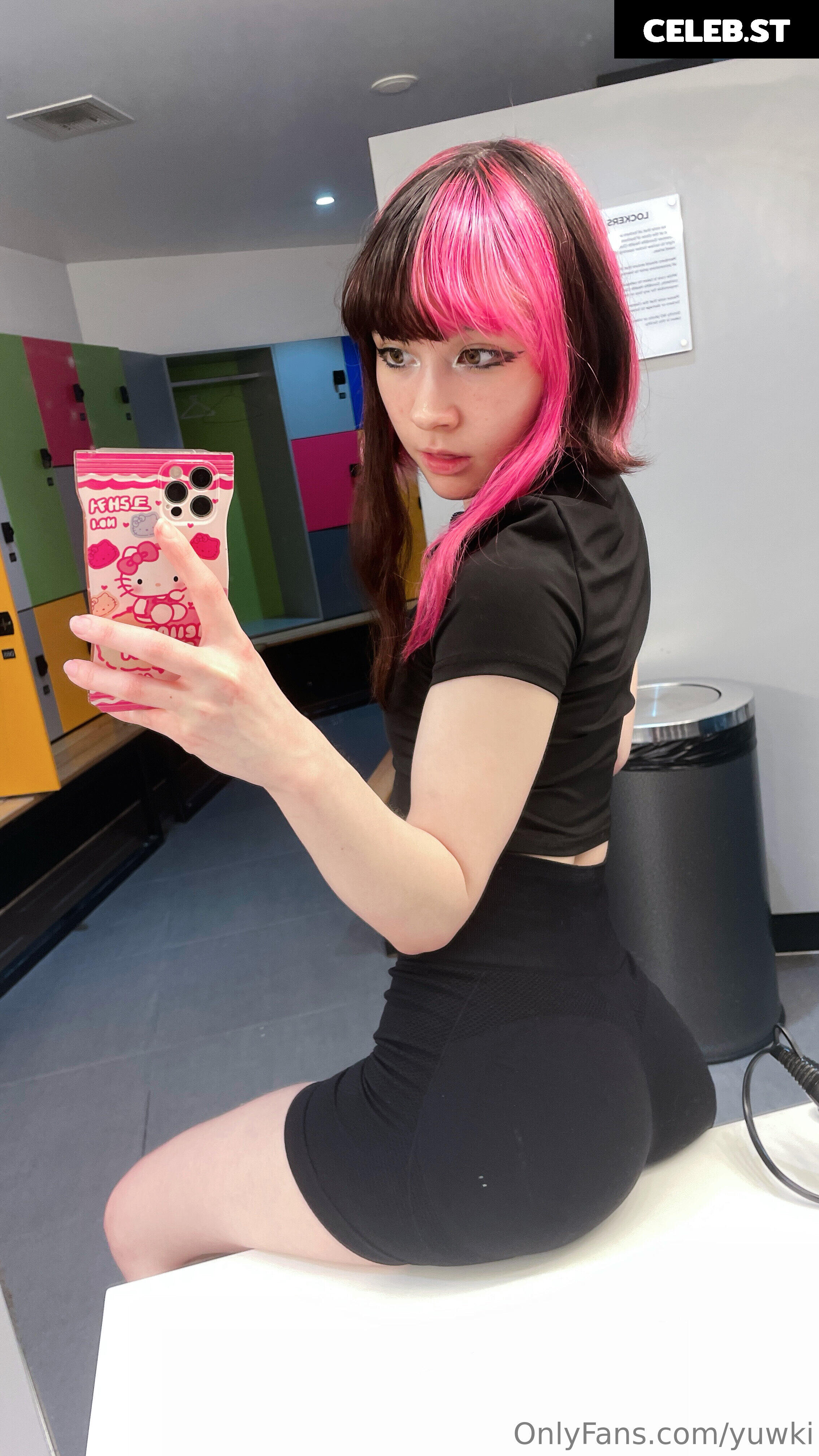 yyuki / kittensulk Image 4249850