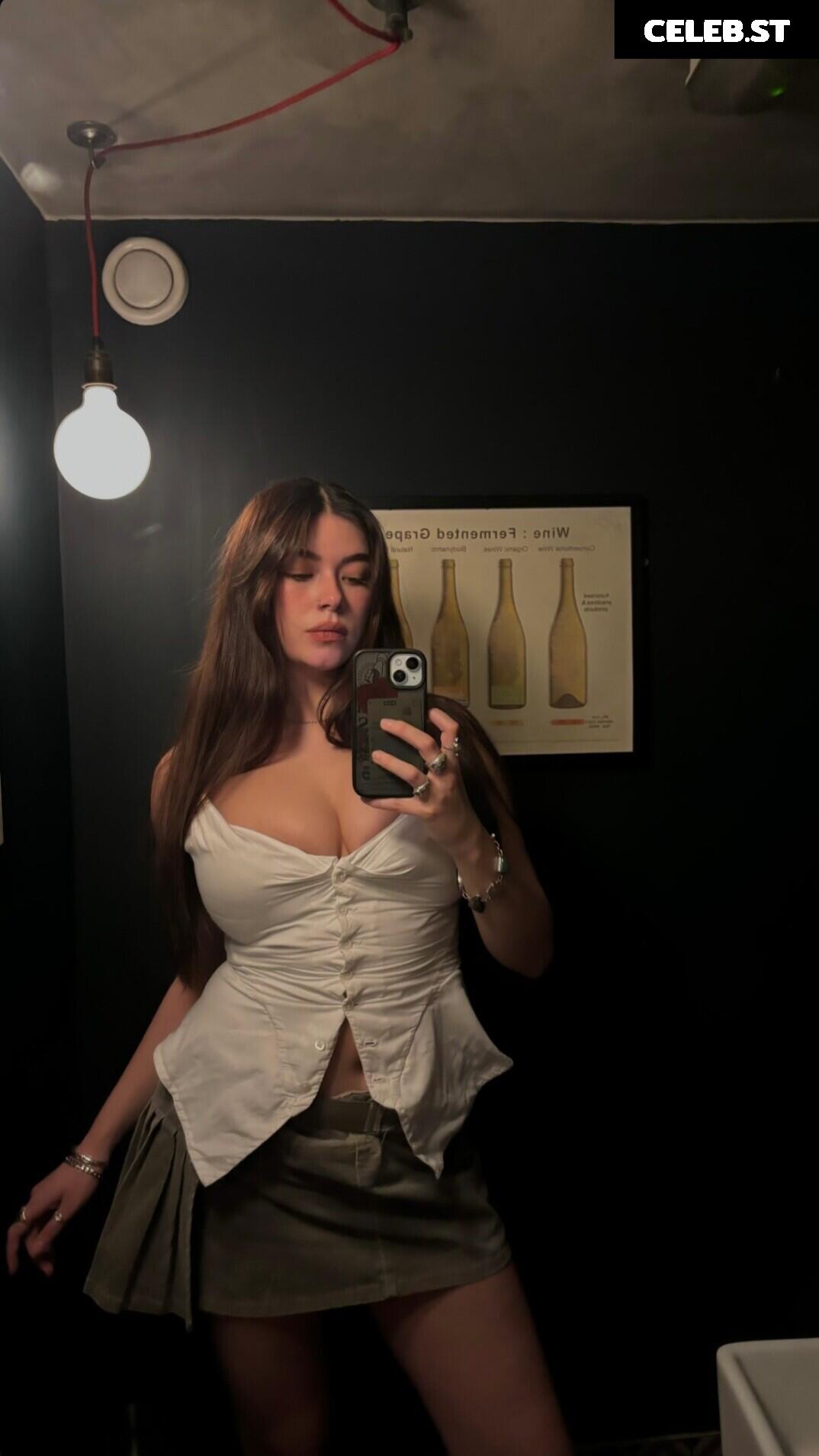 ceara maya / @cea.ras Image 4248176