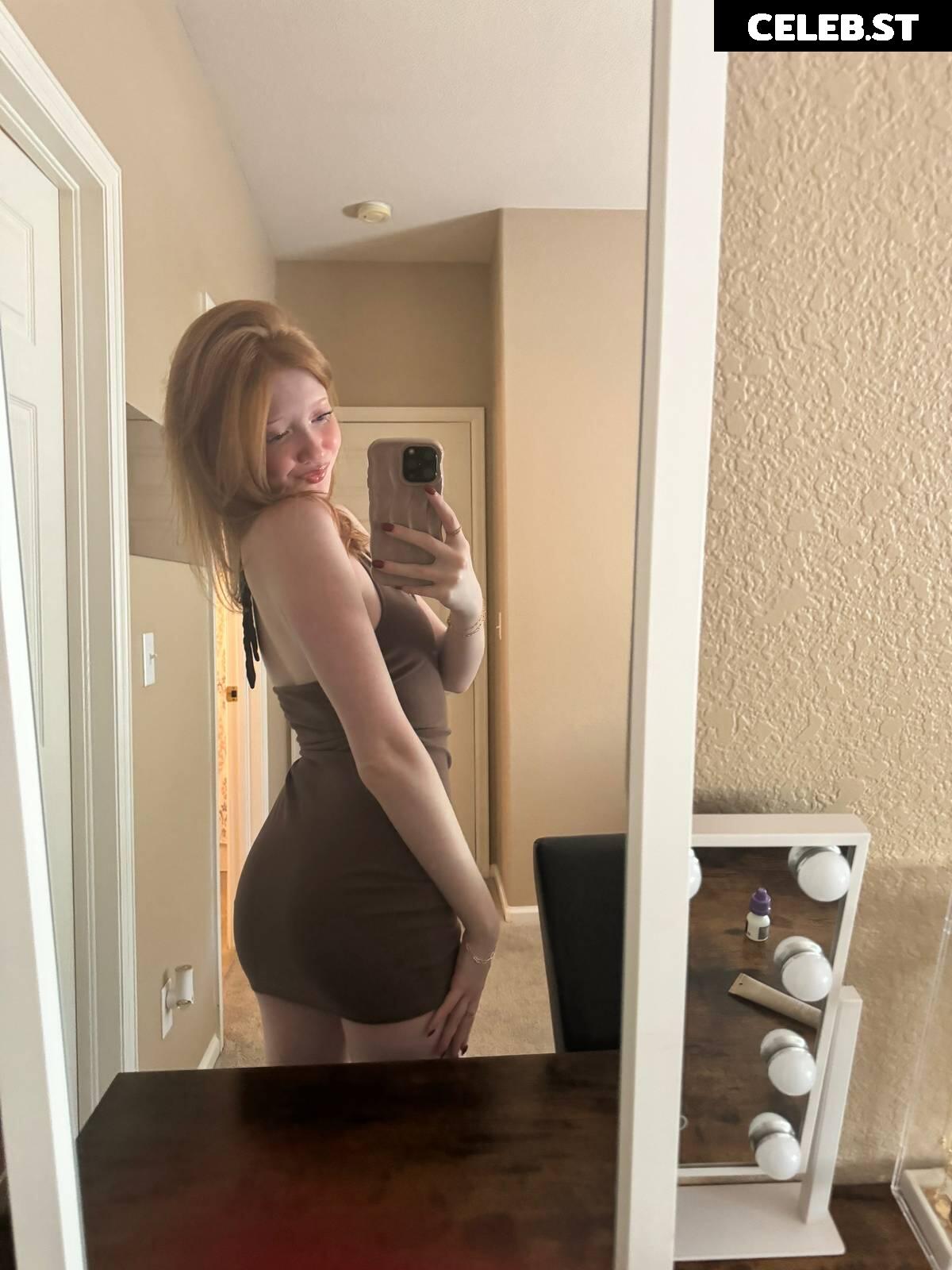 Makenna Kelly / Lifewithmak Image 4237632