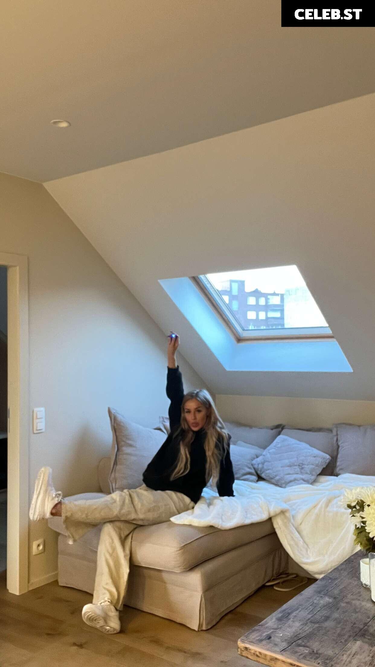 Brynhildurgunnlaugs Image 4234409