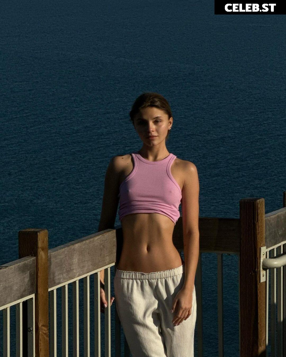 Dasha Komarova / Darya Komarova / Odarka Komarova Image 4232315