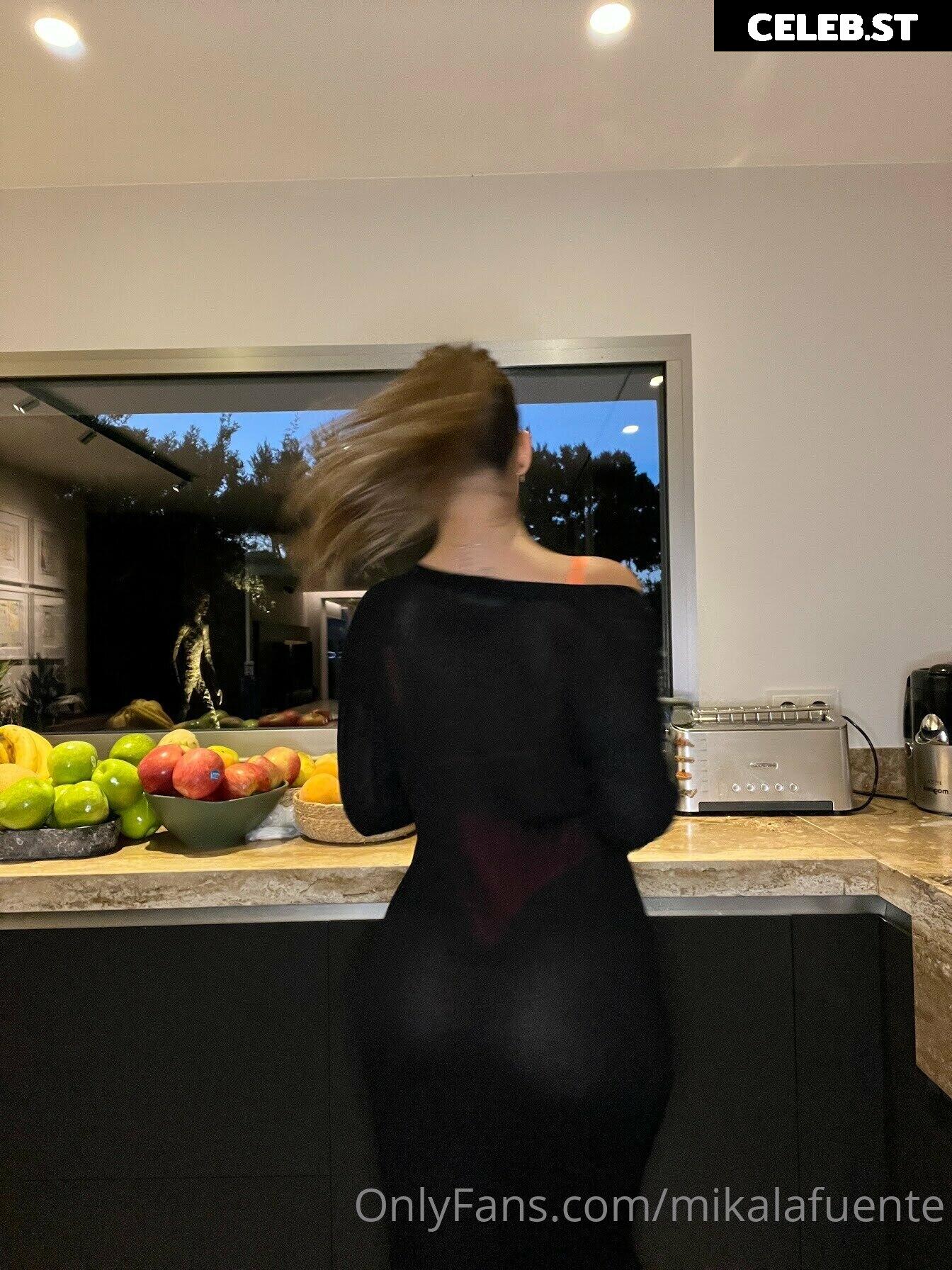 Mikaela Lafuente / Mika Lafuente Image 4230571