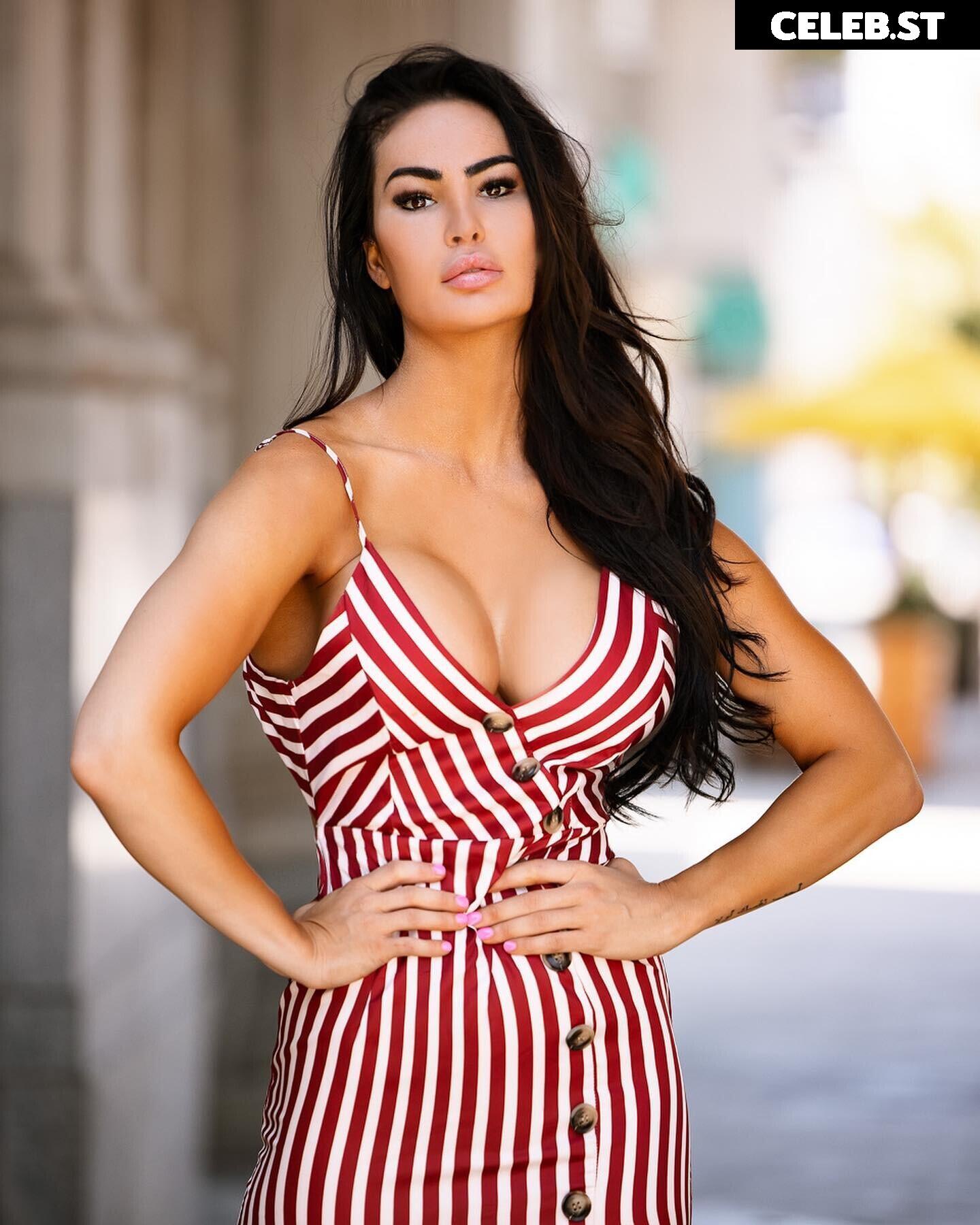 Katelyn Runck Image 4230627