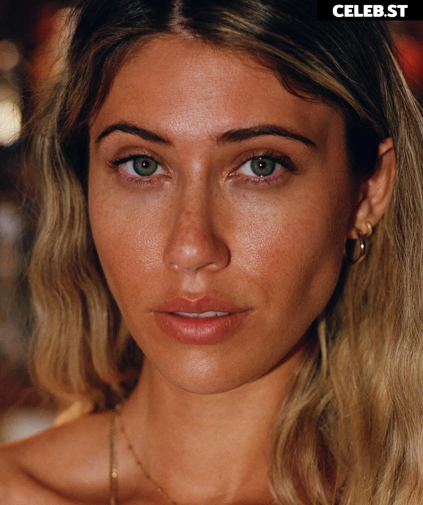 OhMurci (Nikki Murciano) Image 4238537