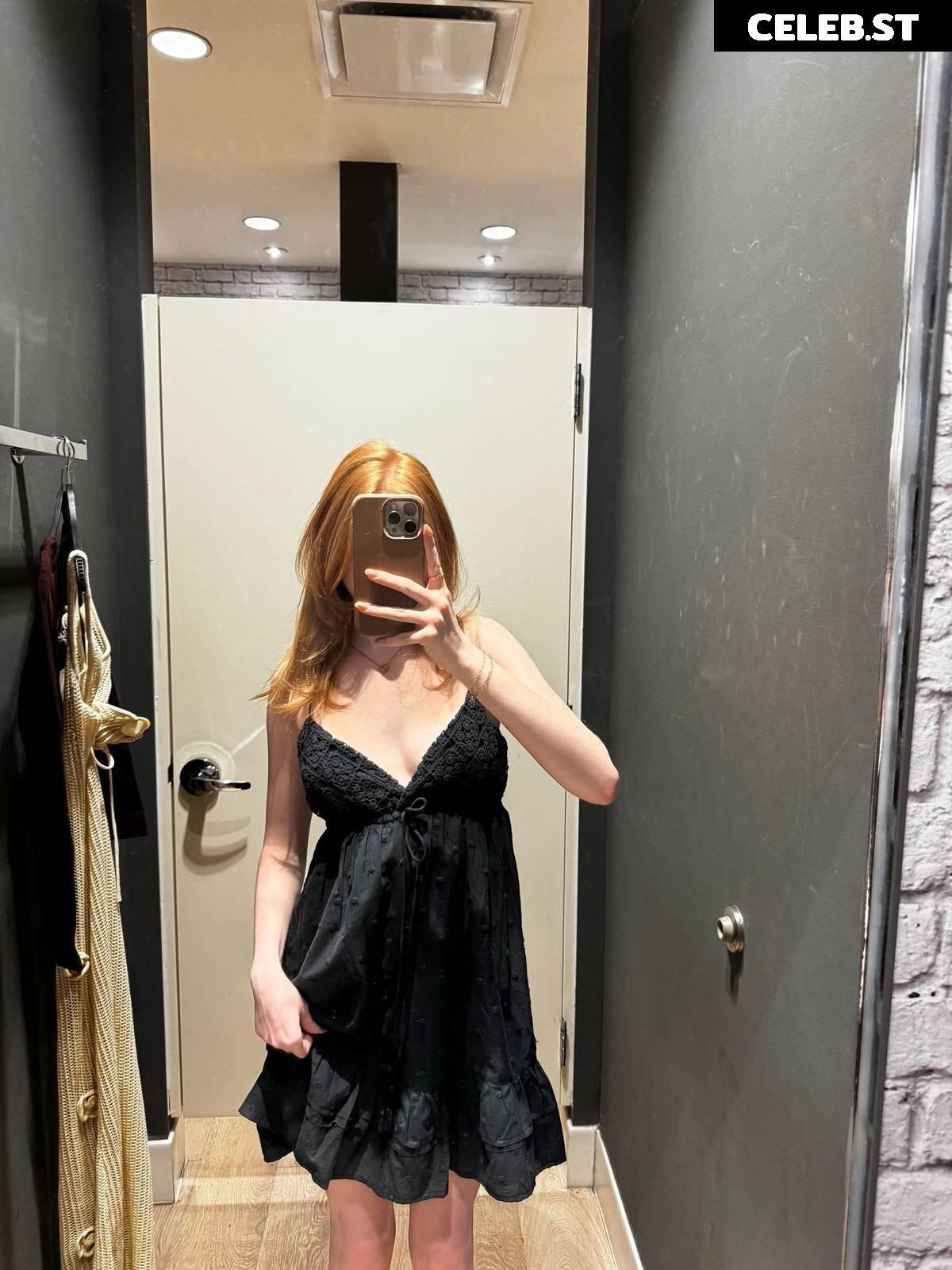 Makenna Kelly / Lifewithmak Image 4238213