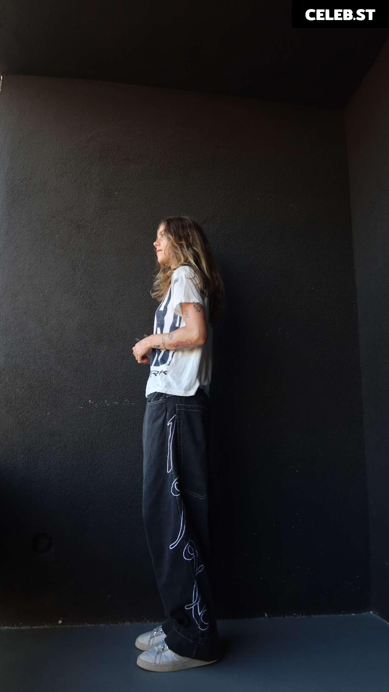 Anna Shumate / Annabananaxdddd Image 4224190