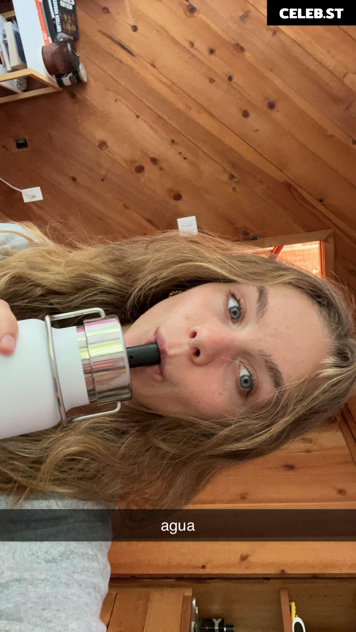 Anna Shumate / Annabananaxdddd Image 4222114