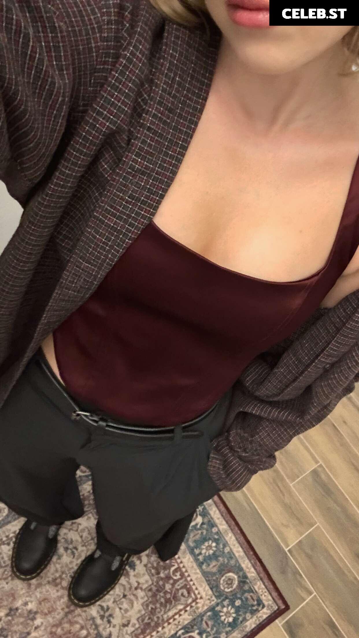 Pineapplebrat / Alice Klomp Image 4223080