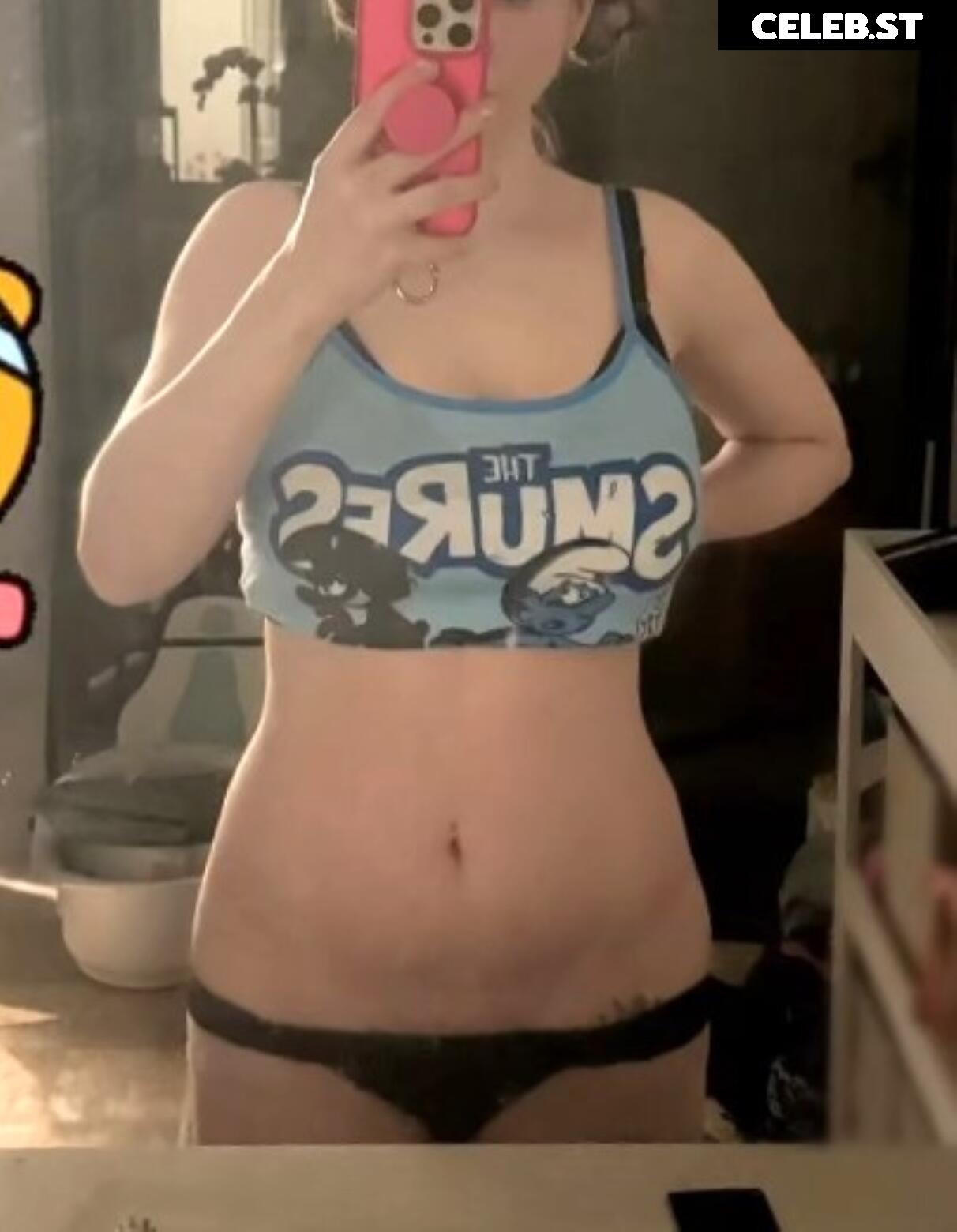 Izzy G (pnkysparkles) Image 4220860