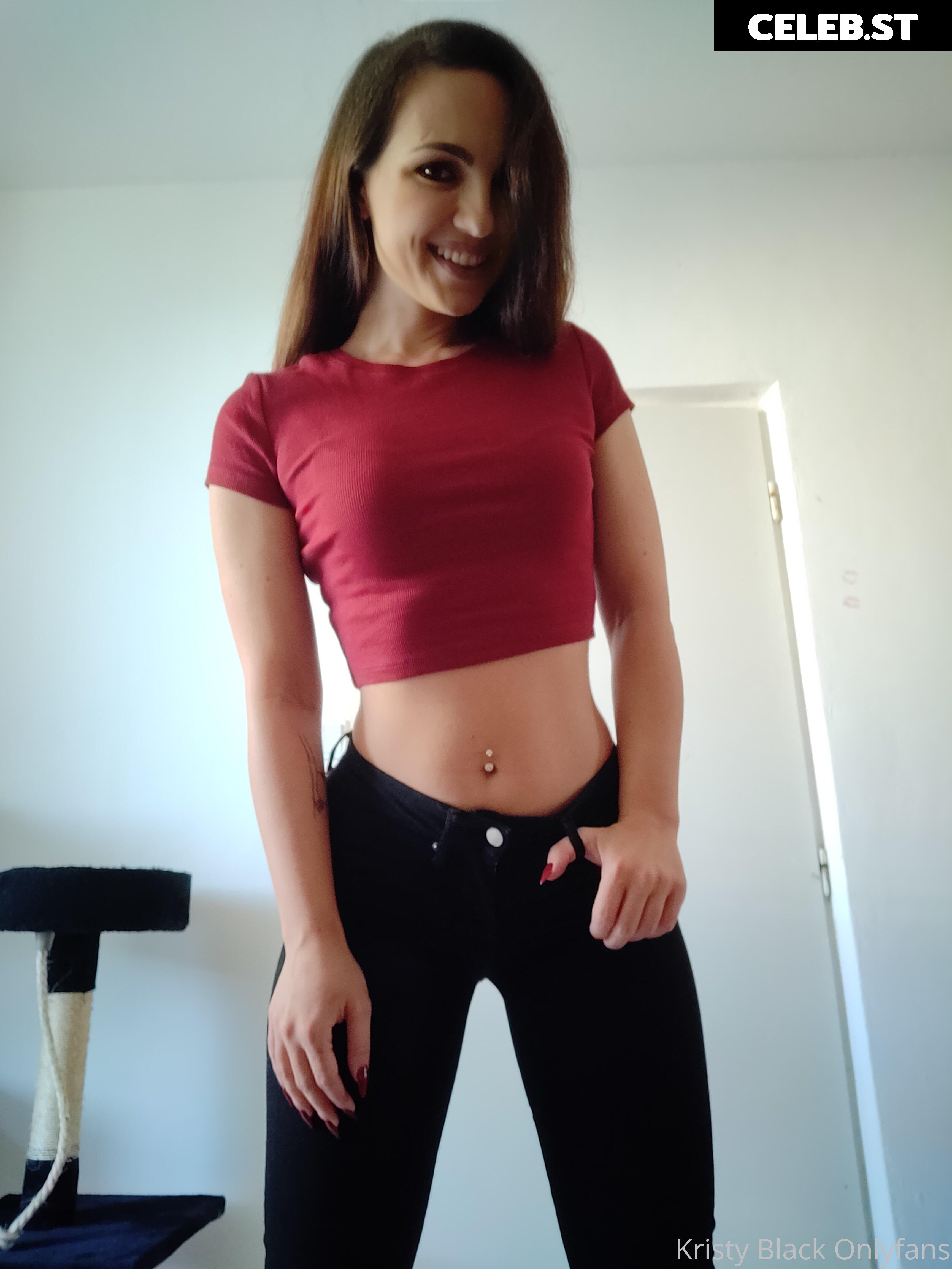 Kristy Black Image 421625