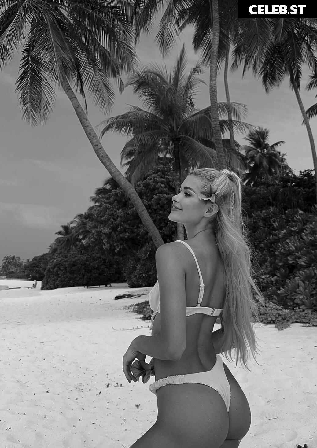 Pamela Reif Image 4210763