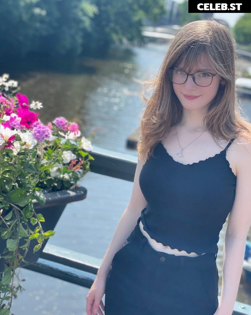 Ella_Freya Image 420365