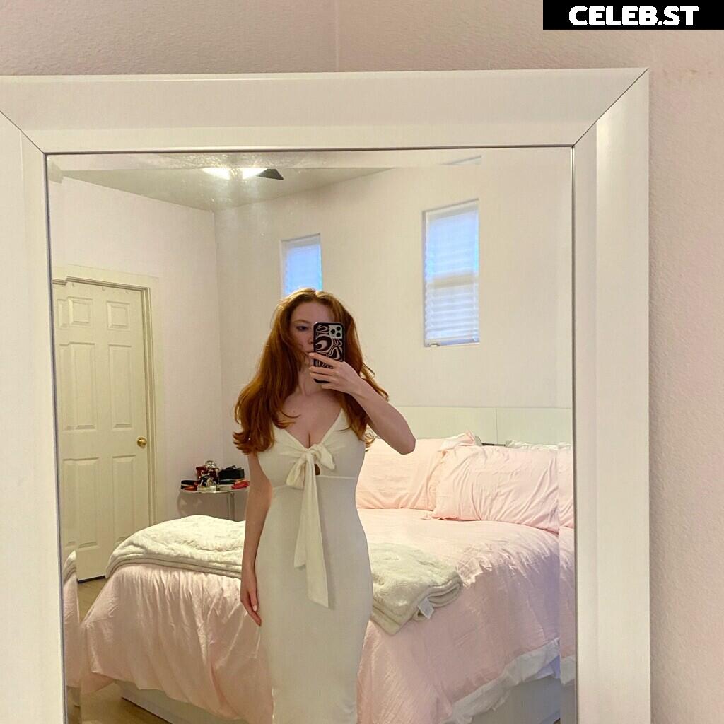 Francesca Capaldi (18) Image 4395424