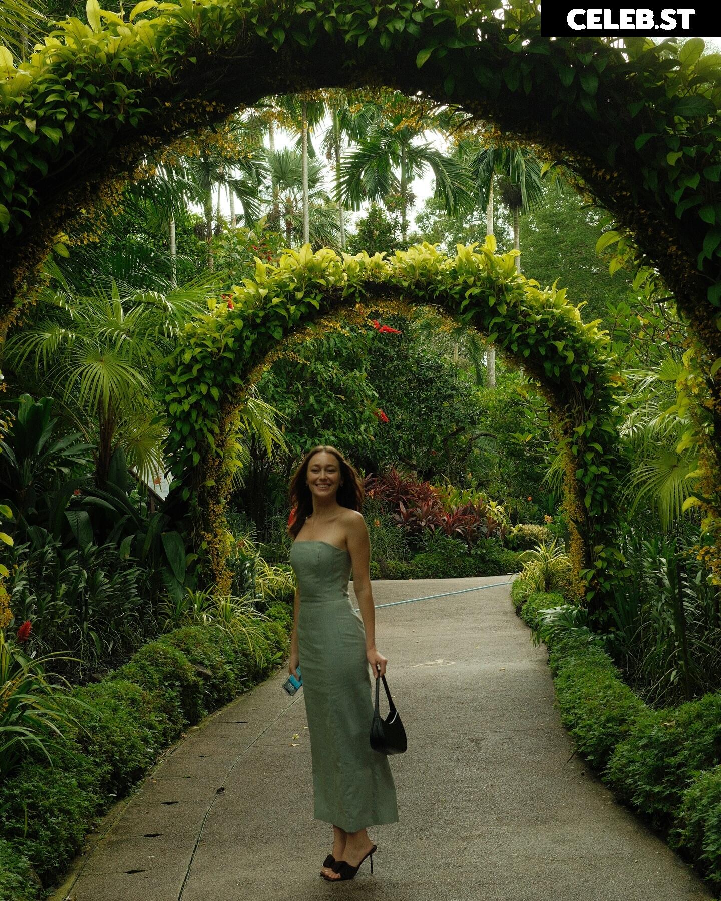 Alycia Debnam Carey Image 4396831