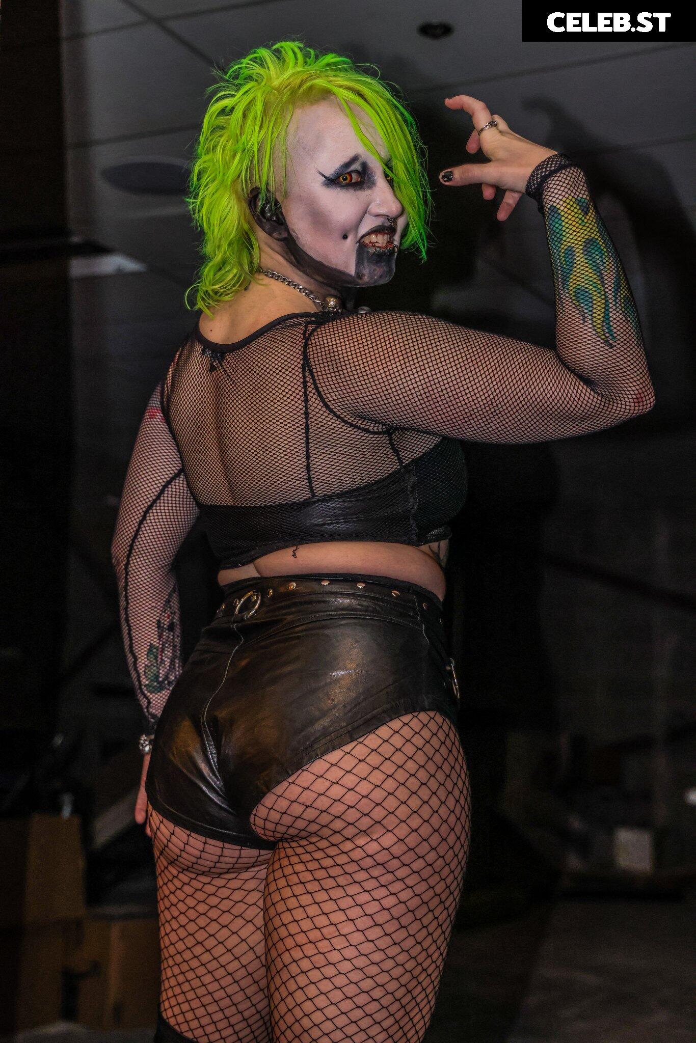 AEW Abadon Image 4397568