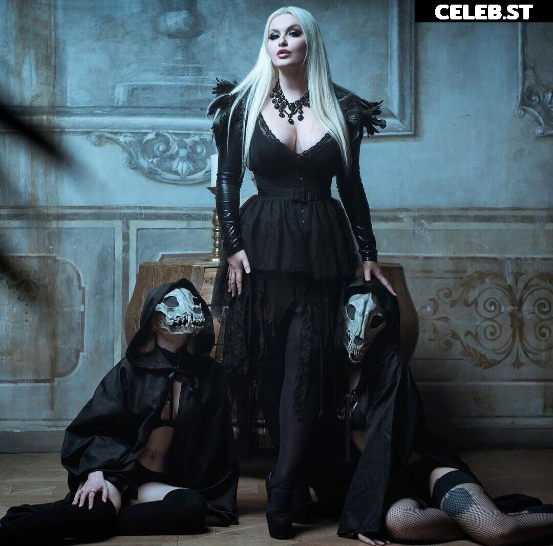 Women of Metal Image 4397502