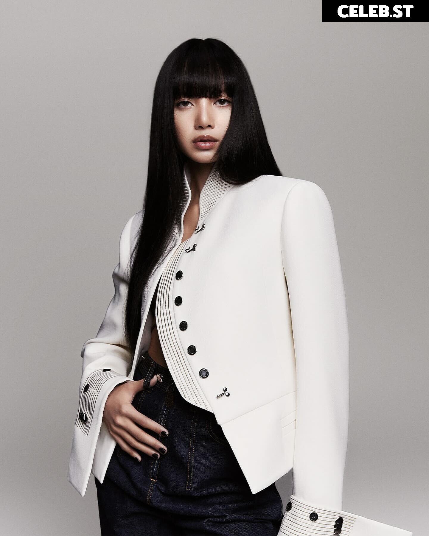 Lisa | BLΛƆKPIИK (Blackpink) Image 4397413