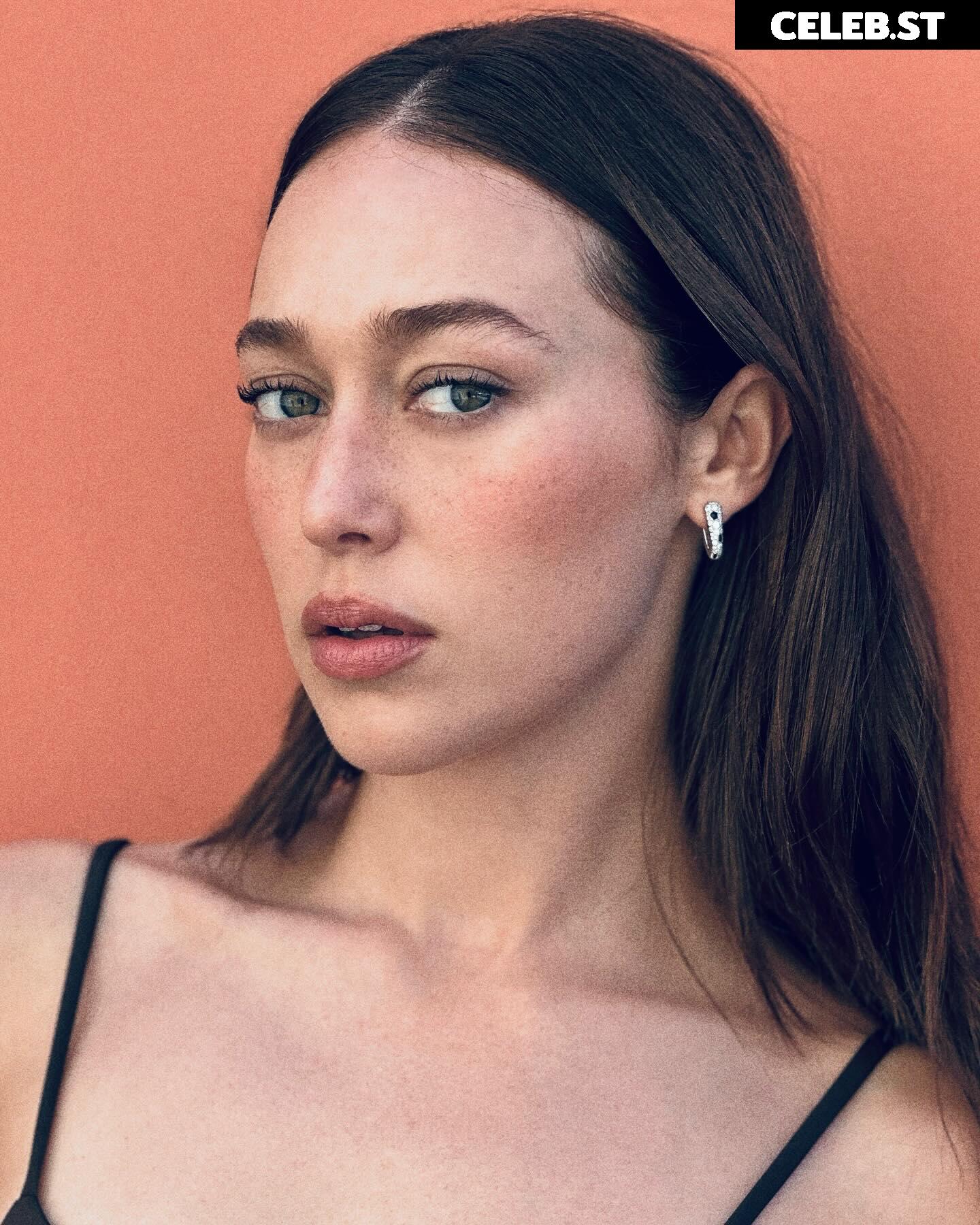 Alycia Debnam Carey Image 4397644