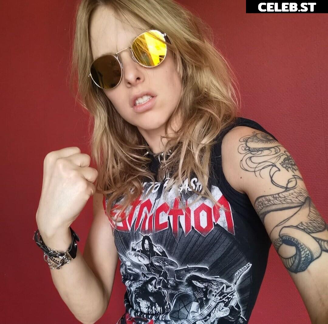 Women of Metal Image 4397089