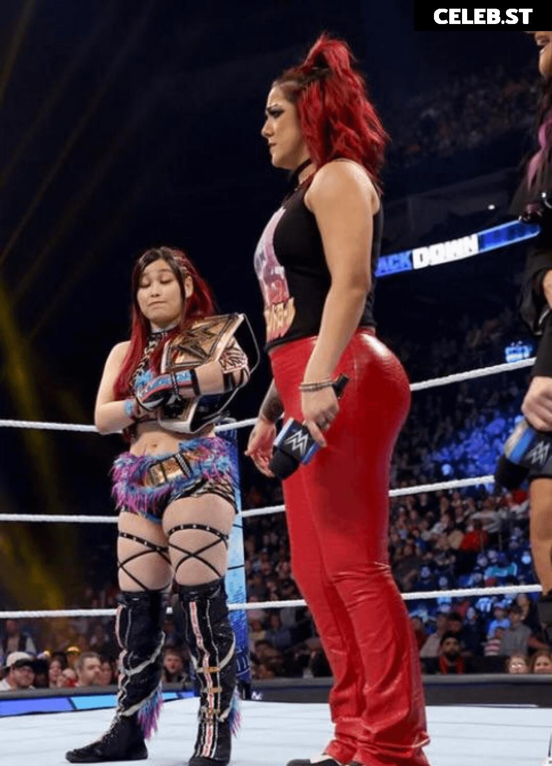 WWE Bayley / Davina Rose / Pamela Rose Martinez Image 4397051