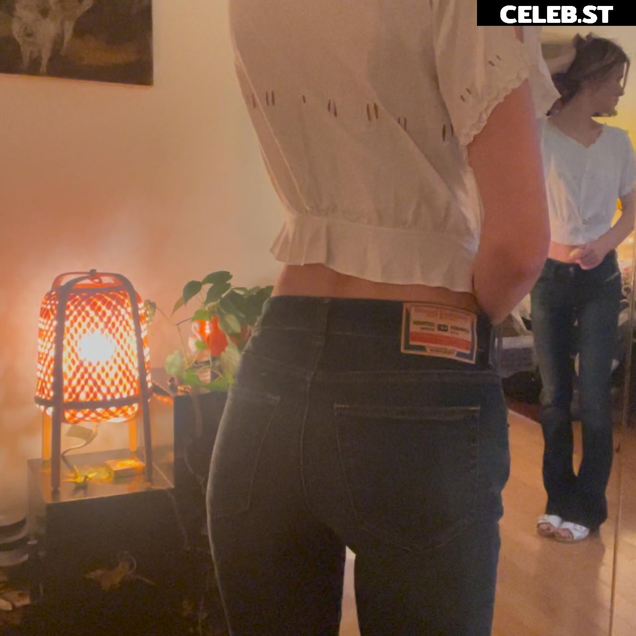 Dasha Nekrasova Image 4394002