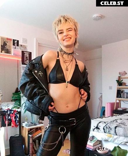 Women of Metal Image 4394363