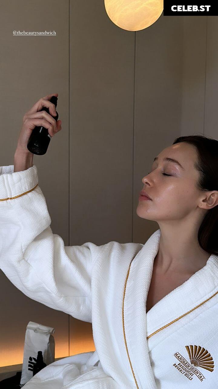 Alycia Debnam Carey Image 4394218