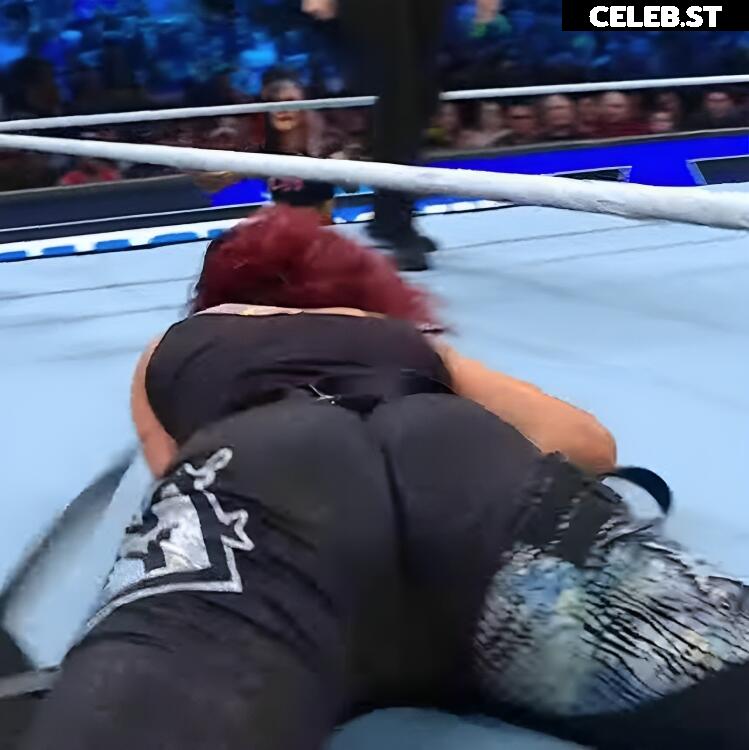 WWE Bayley / Davina Rose / Pamela Rose Martinez Image 4394923