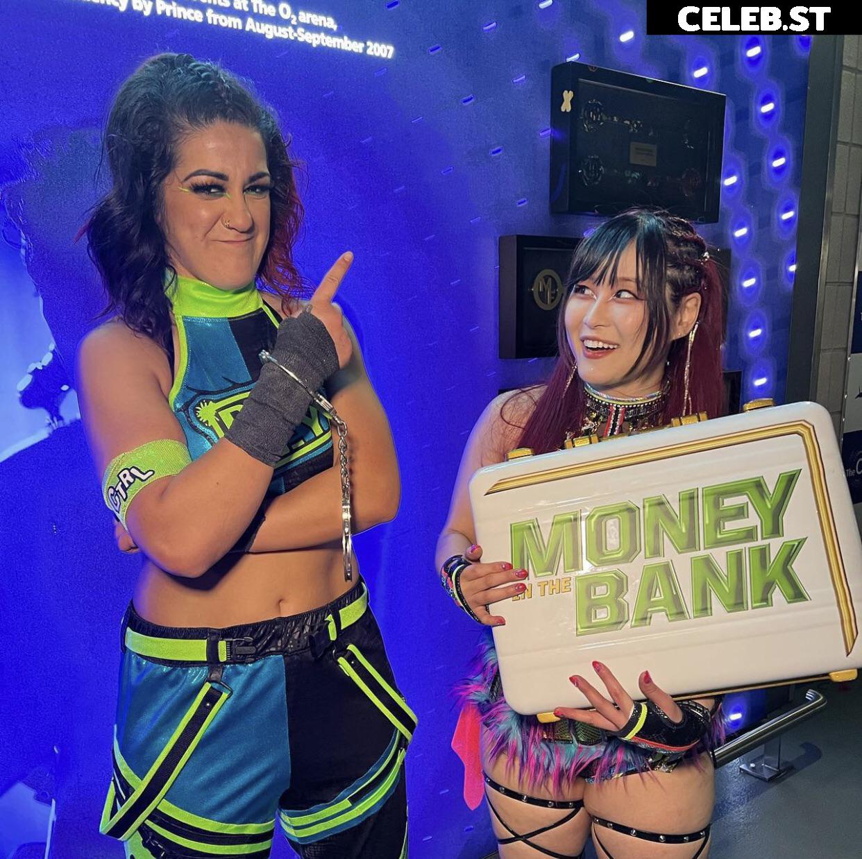 WWE Bayley / Davina Rose / Pamela Rose Martinez Image 4391274