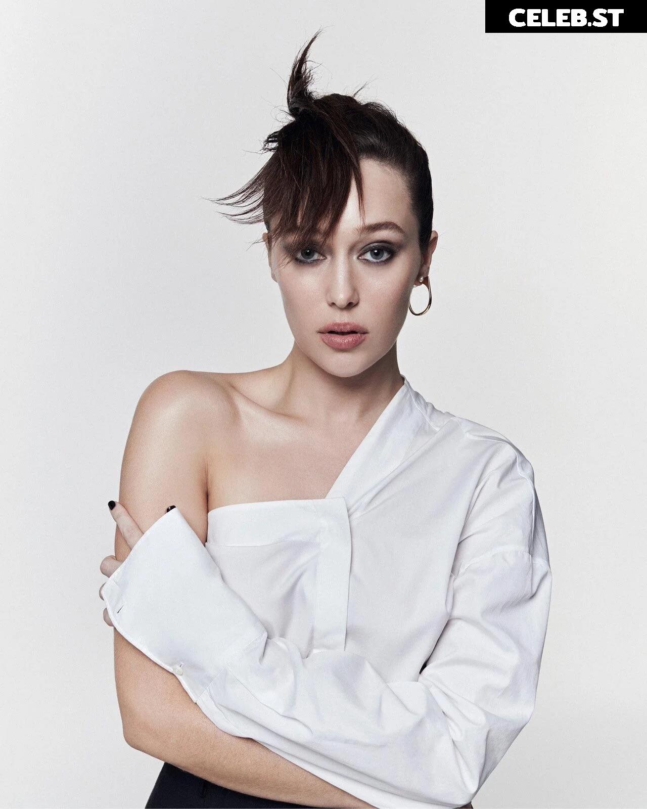 Alycia Debnam Carey Image 4392468