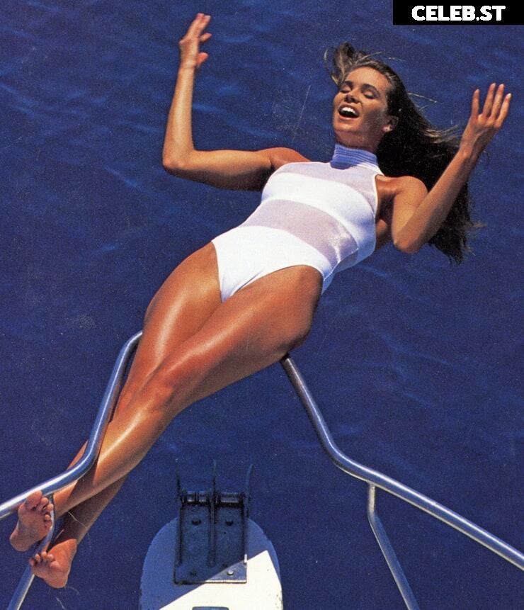 Sports Illustrated swimsuit Image 4392290
