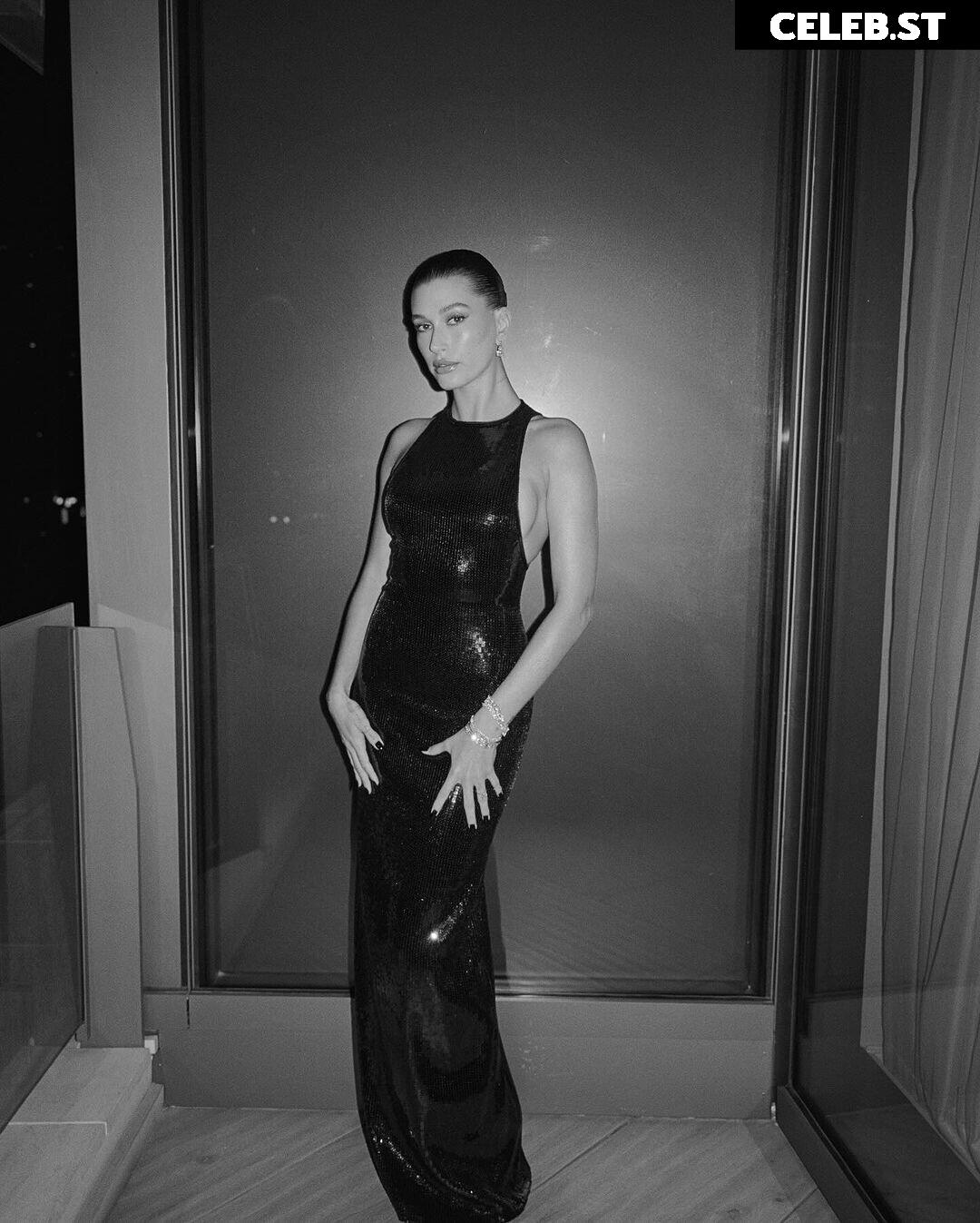 Hailey Baldwin Bieber Image 4392946