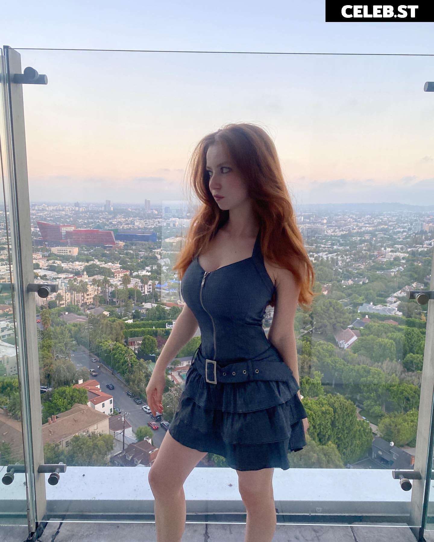 Francesca Capaldi (18) Image 4393506