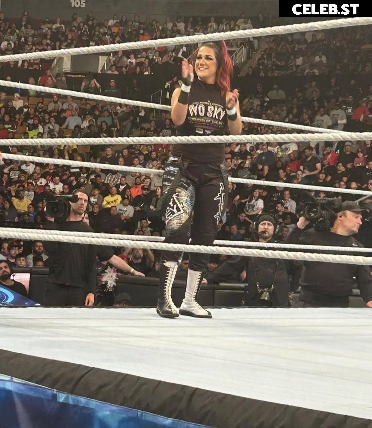 WWE Bayley / Davina Rose / Pamela Rose Martinez Image 4393342