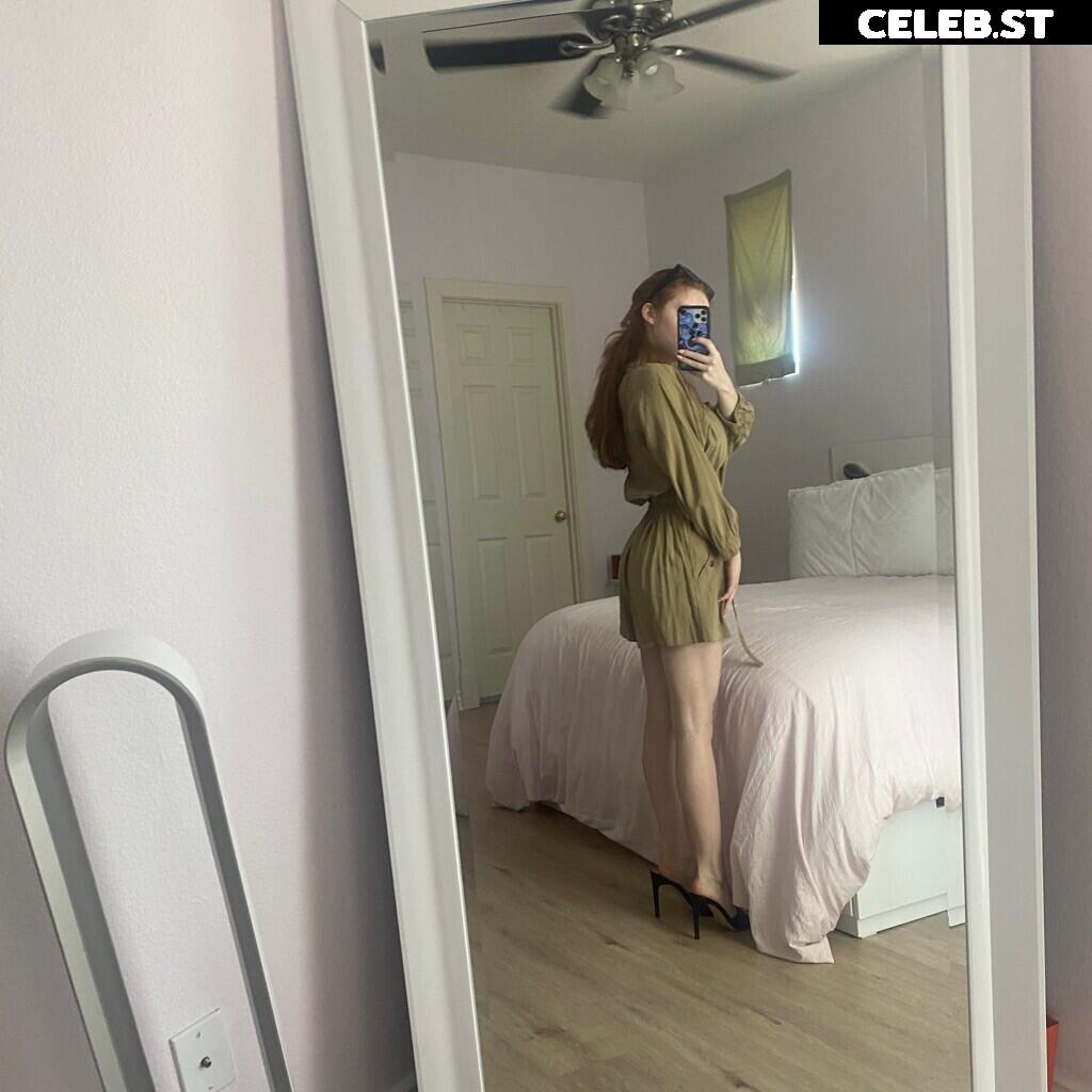 Francesca Capaldi (18) Image 4393318