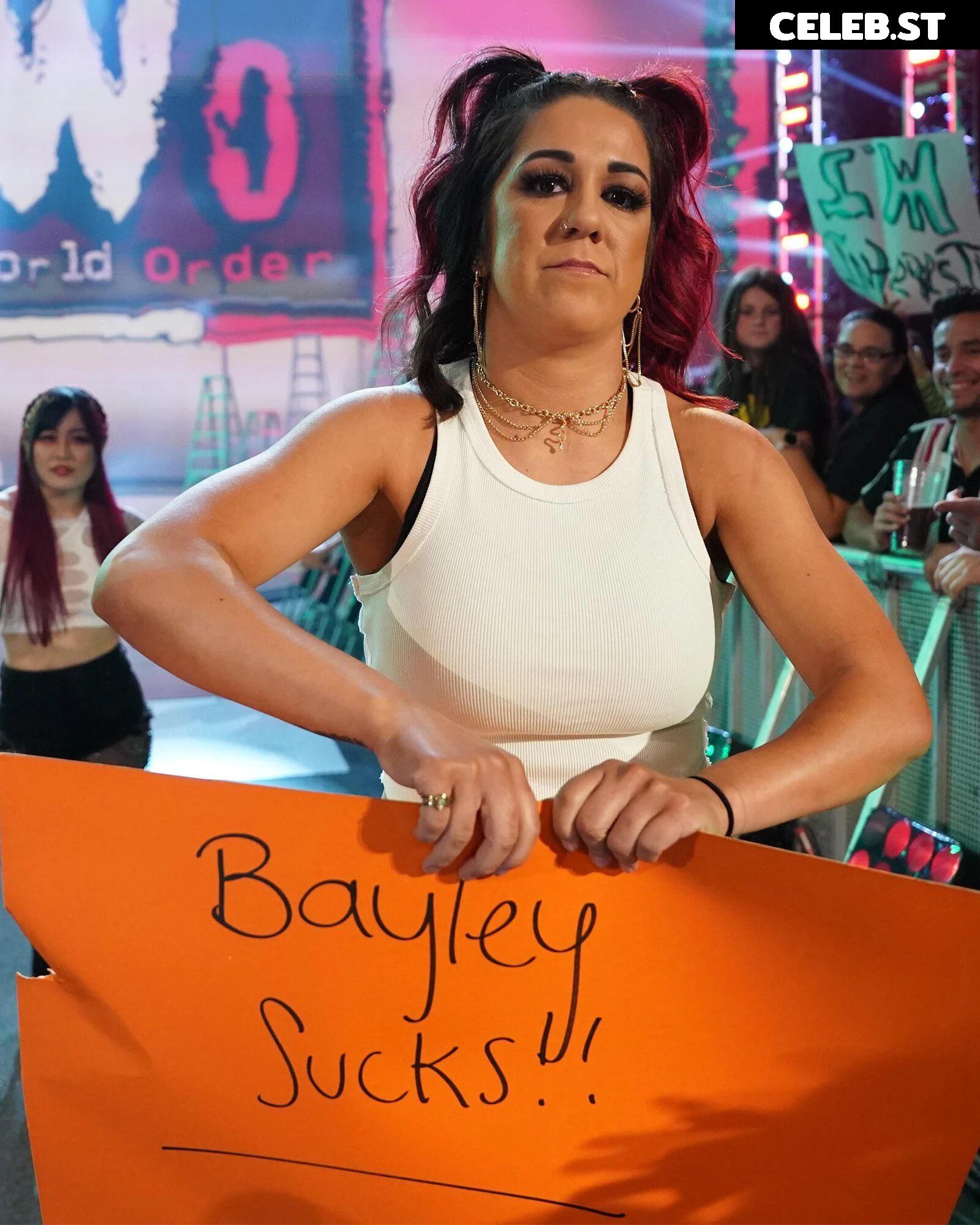 WWE Bayley / Davina Rose / Pamela Rose Martinez Image 4390799