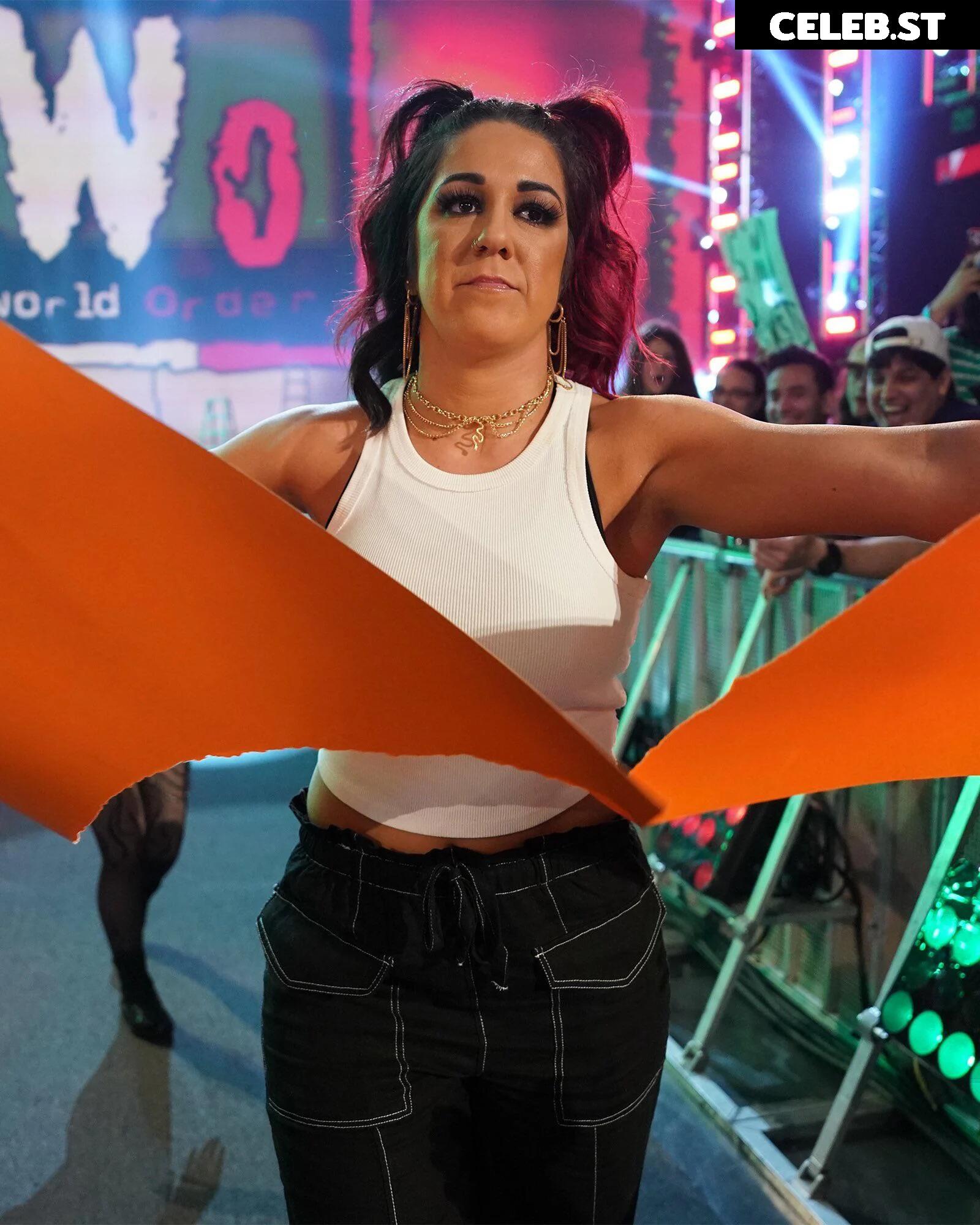 WWE Bayley / Davina Rose / Pamela Rose Martinez Image 4390708