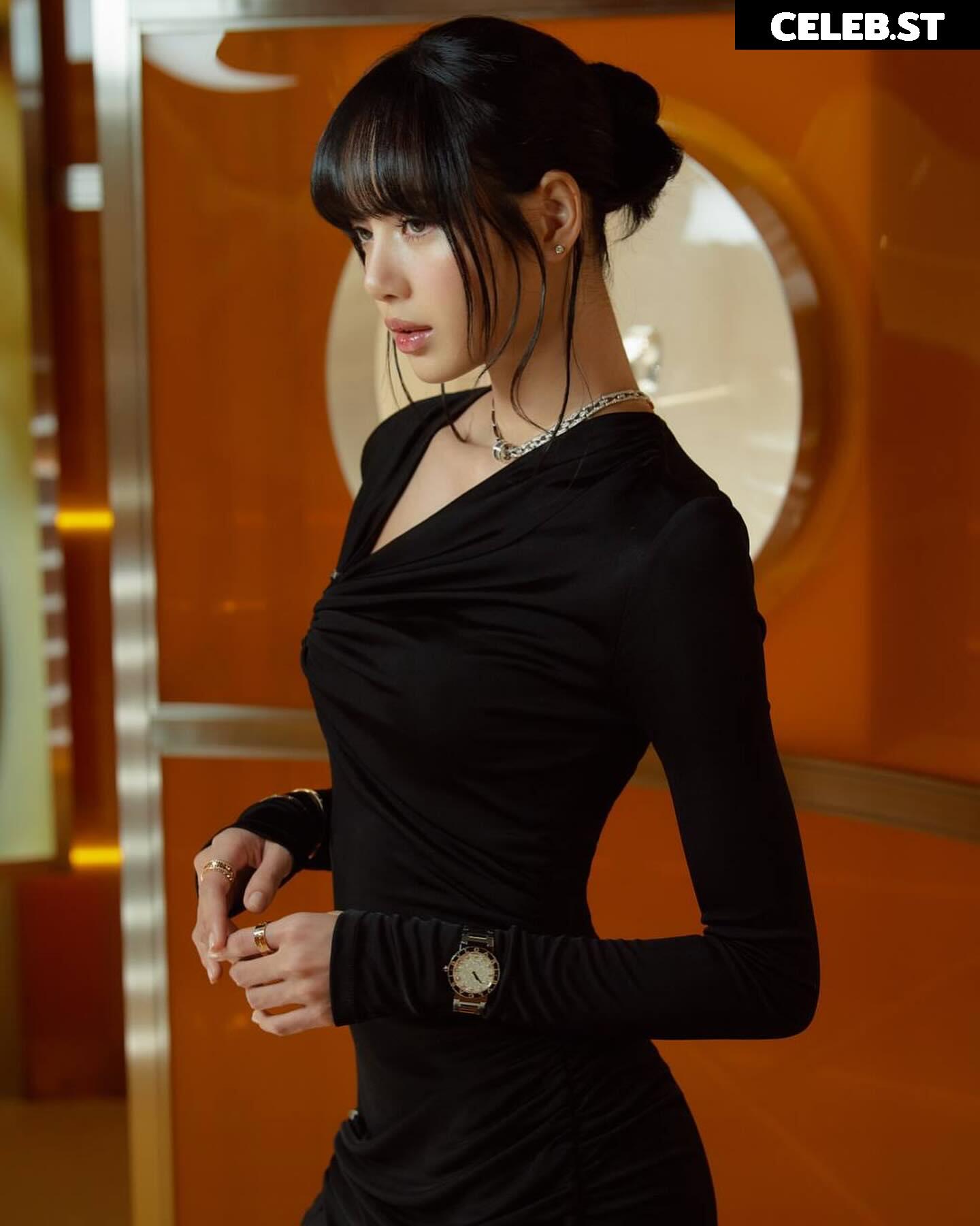 Lisa | BLΛƆKPIИK (Blackpink) Image 4390152