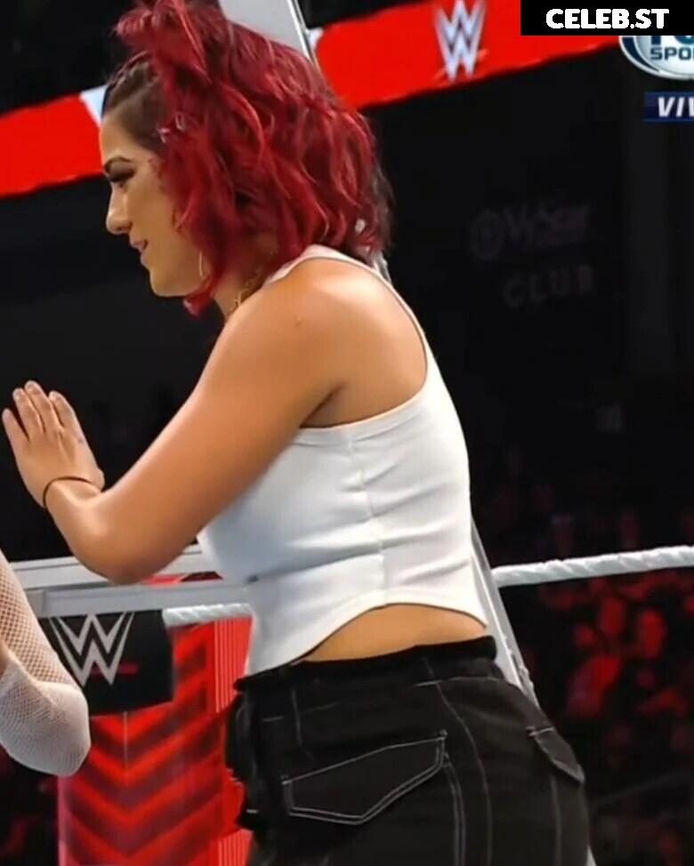 WWE Bayley / Davina Rose / Pamela Rose Martinez Image 4390132