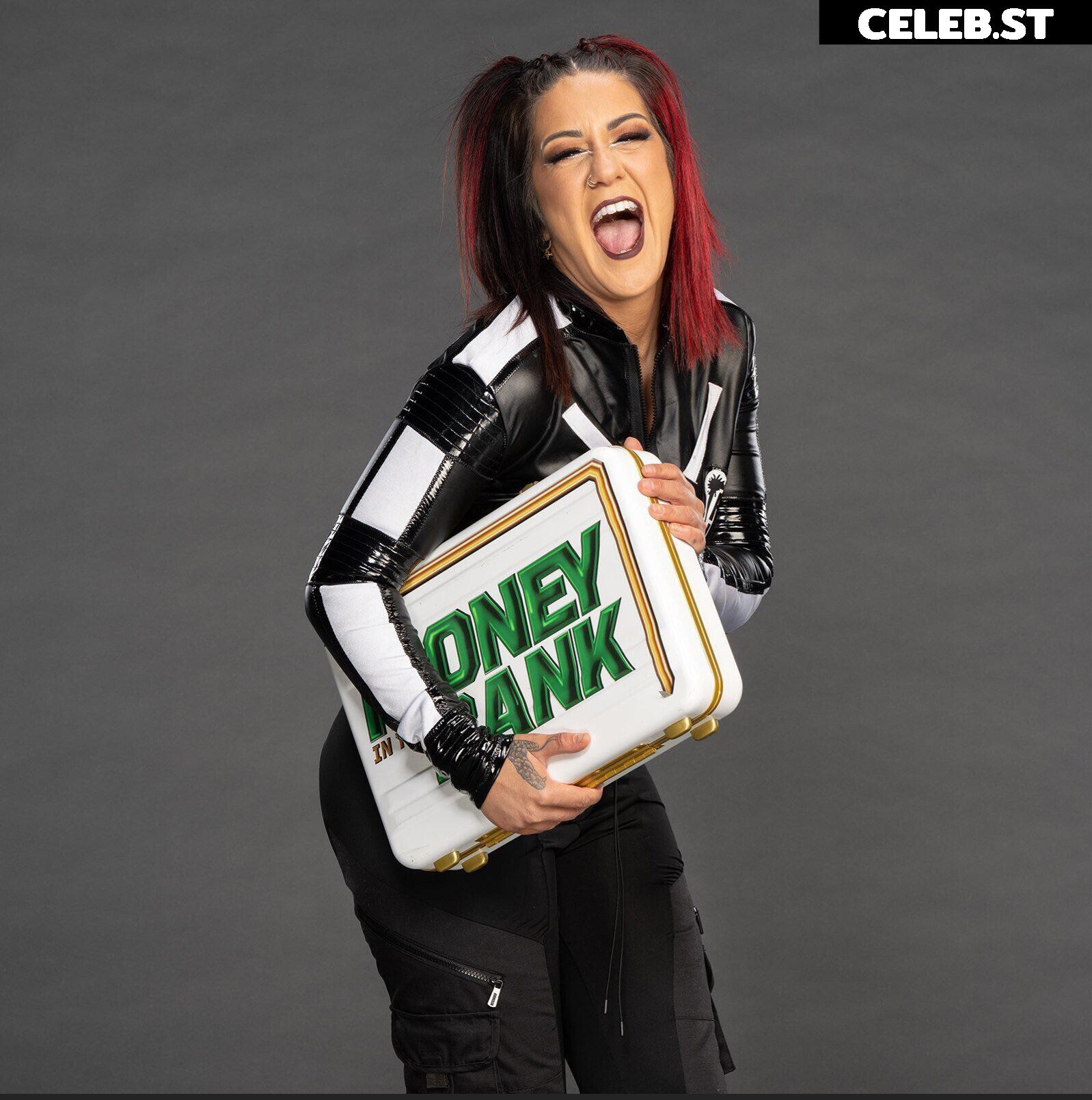 WWE Bayley / Davina Rose / Pamela Rose Martinez Image 4390390