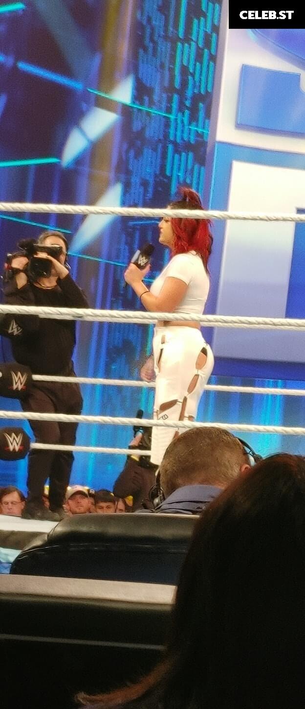 WWE Bayley / Davina Rose / Pamela Rose Martinez Image 4399421